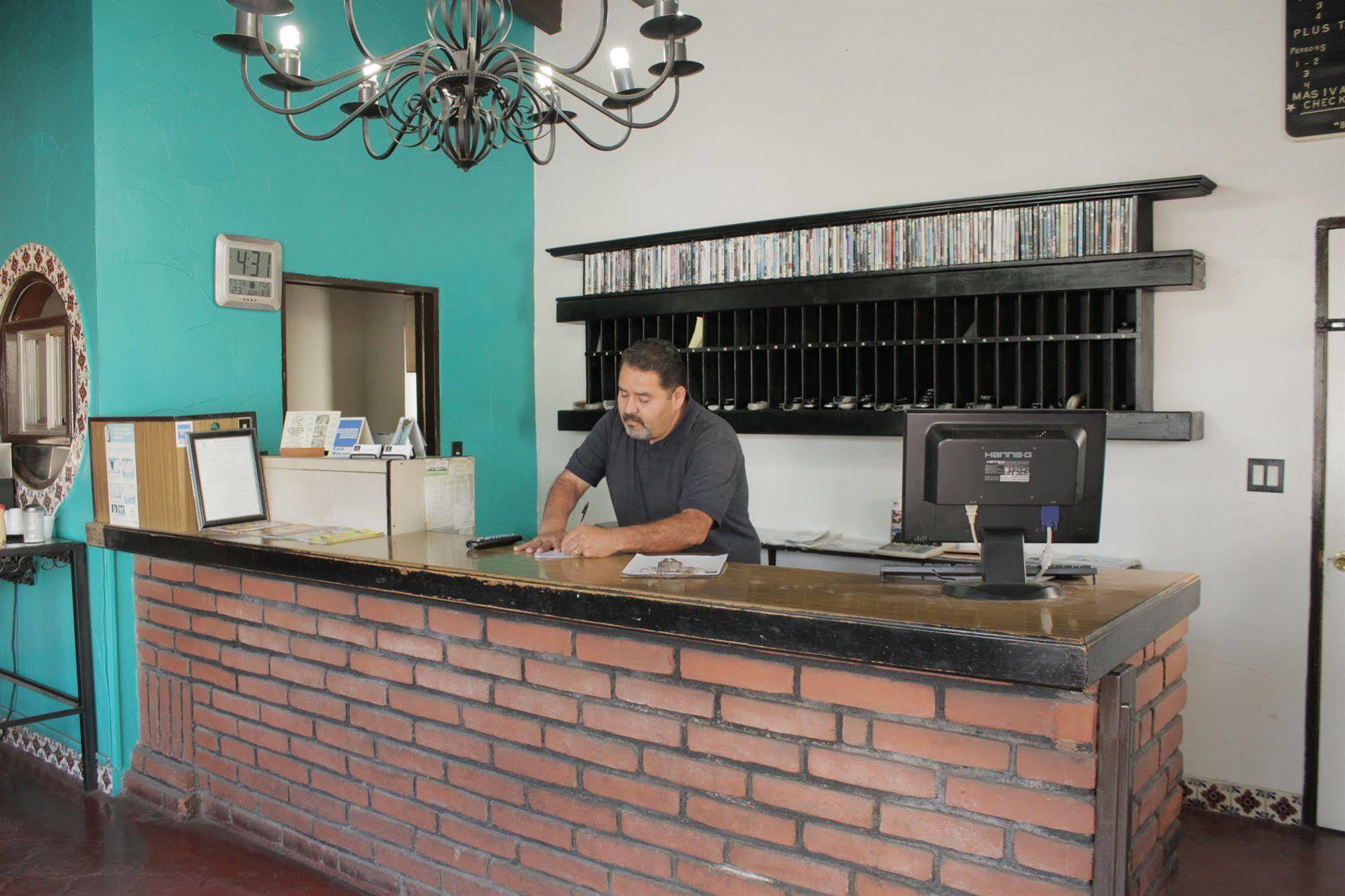 Hotel Las Dunas Ensenada Exteriör bild